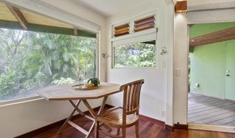 180 Mokupapa Rd, Haiku, HI 96708
