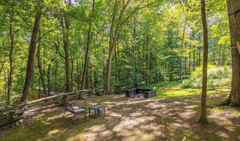 3541 Kampbell Cliff Rd, Birdseye, IN 47513