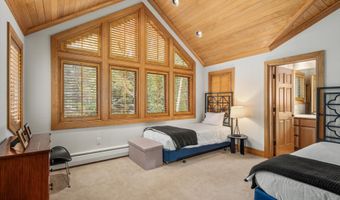 413 W Smuggler St, Aspen, CO 81611