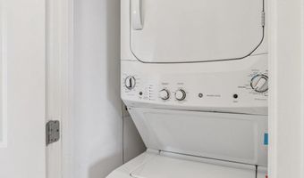 2001 15TH St N 506, Arlington, VA 22201