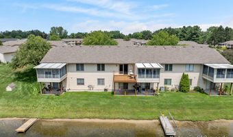 6084 Crystal Dr, Allendale, MI 49401