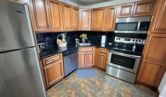 2750 NE 183rd St 201, Aventura, FL 33160