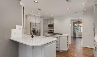 4601 Club Cir NE, Atlanta, GA 30319