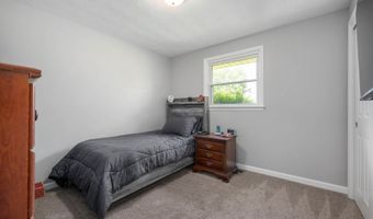 5944 N Olivia Dr, Alexandria, IN 46001