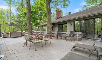 540 Bent Creek Oval, Aurora, OH 44202