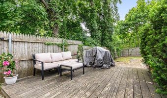 70 Tucker Ave, Cranston, RI 02905