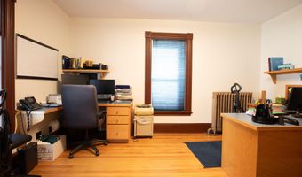 293 State St, Bangor, ME 04401