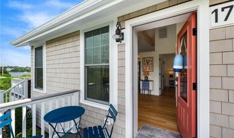 17 Goose Island Rd, Narragansett, RI 02882