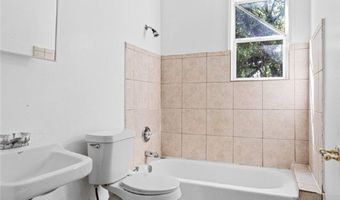 740 Fern St 1, Akron, OH 44307