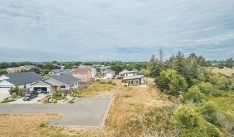 636 SEACREST Dr, Bandon, OR 97411