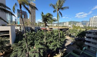 439 Keoniana St 504, Honolulu, HI 96815