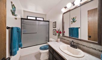 6710 Whispering Canyon Dr, Anderson, CA 96007