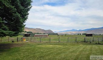504 N Hwy 93, Carmen, ID 83462