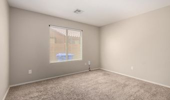 4122 E PALM BEACH Dr, Chandler, AZ 85249