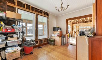 29 Main St, Alton, NH 03809