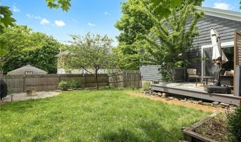 14 Boyden Blvd, East Providence, RI 02915