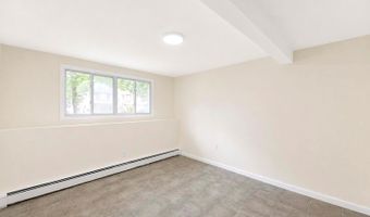 41 Madison Ave, Amityville, NY 11701