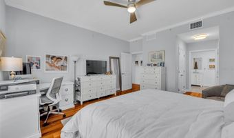 2305 EDGEWATER Dr 1602, Orlando, FL 32804
