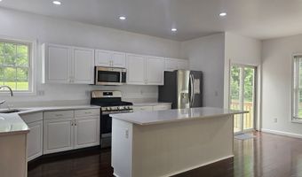48 Meadow Brook Rd, Brookfield, CT 06804