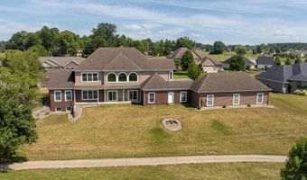 1801 N Dewey St, Auburn, IN 46706