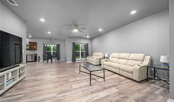 211 Honeysuckle St, Alma, AR 72921
