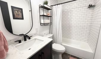 808 12th St, Abernathy, TX 79311