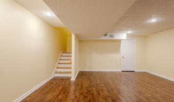 29 Lorenzo Ct, Aberdeen, NJ 07747
