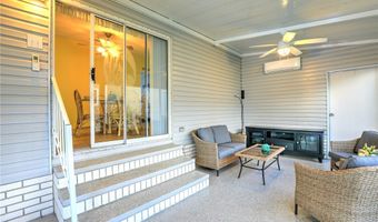 638 Papaya Cir, Barefoot Bay, FL 32976