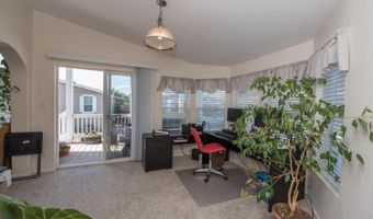 171 Leisure Park Cir, Santa Rosa, CA 95401