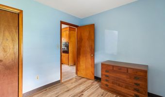 31 Jeanette Rd, Danbury, CT 06811