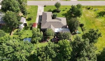 210 Henley Pl, Bay St. Louis, MS 39520