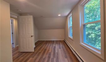 126 Pine Hill Ave, Johnston, RI 02919