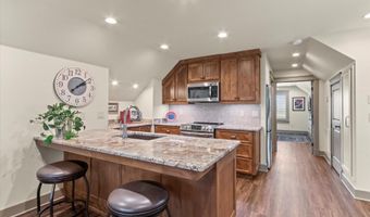 111 Appaloosa Dr, Albertville, AL 35951