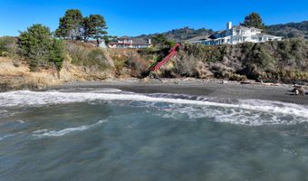 98686 FOX Dr, Brookings, OR 97415