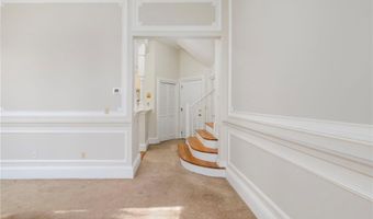 66 Webster St 9, Newport, RI 02840