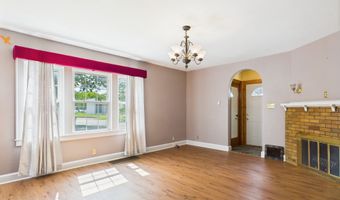 328 Marine Dr, Anderson, IN 46016