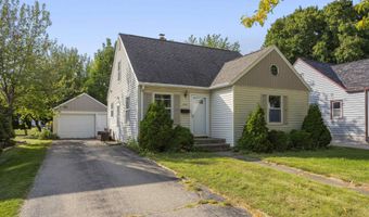 2103 N CLARK St, Appleton, WI 54911