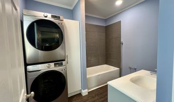 167 Kent Ave, Bridgeport, CT 06610