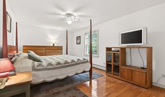 1438 State Highway 102, Bar Harbor, ME 04609