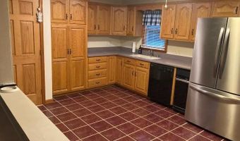 3689 MIDSTATE Rd, Felton, DE 19943