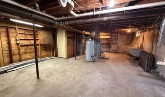 1388 Midline Rd, Amsterdam, NY 12010
