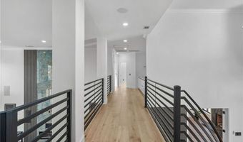 7460 E Hummingbird Cir, Anaheim, CA 92808