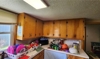 406 S Main St, Archie, MO 64725