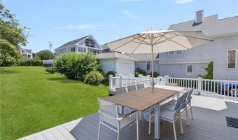 46 Esplanade, Middletown, RI 02842