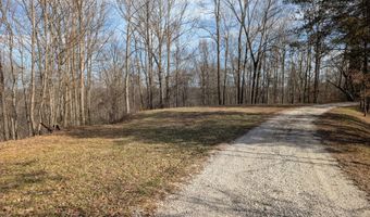 9999 Tip Top Rd, Beattyville, KY 41311