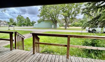 7916 MAPLE St, Argonne, WI 54511