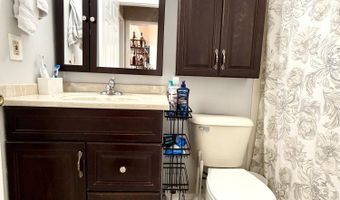 100 Puffin Glade, Bayville, NJ 08721