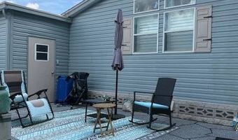 339 Waldorf Dr, Auburndale, FL 33823