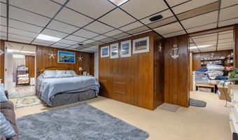 1201 Overlook Dr, Alliance, OH 44601