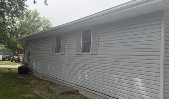 530 S 5th St, Akron, IA 51001